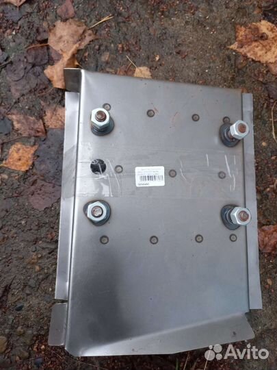 Площадка тяги правая на Ниву Ваз. гост