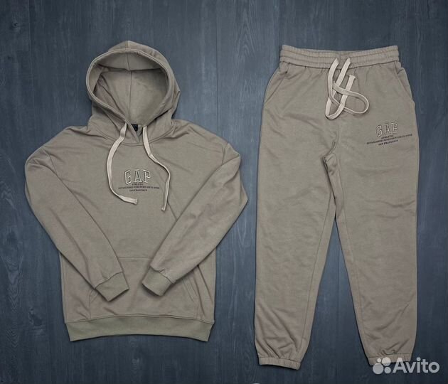 Спортивный костюм GAP