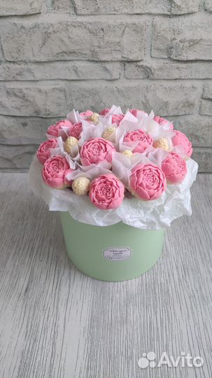 Подарок на свадьбу Шоколадные цветы день рождения