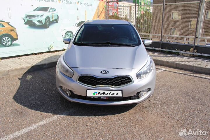 Kia Ceed 1.6 AT, 2014, 180 149 км