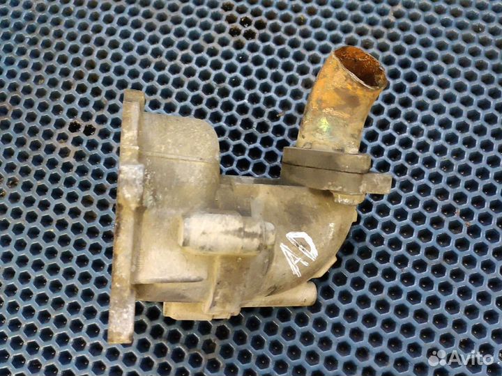 Корпус термостата Nissan AD yd22