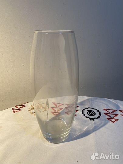 Ваза стеклянная, красивая