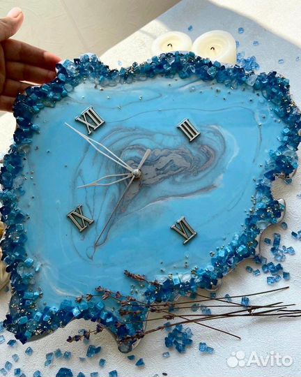 Часы из эпоксидной смолы