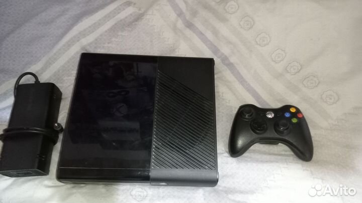 Игровая приставка xbox 360
