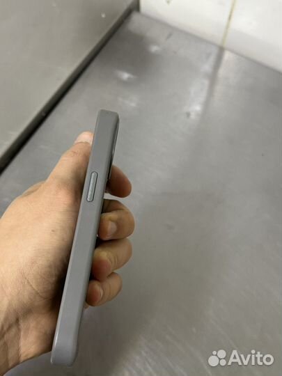 Чехол на айфон 15