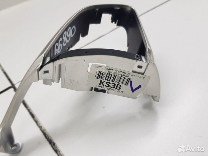 Накладка на руль (Genesis G70)