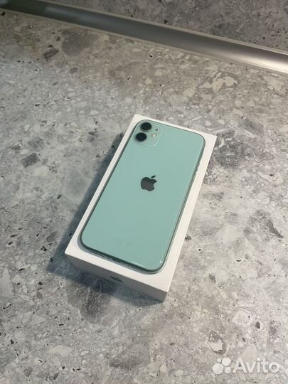 iPhone 11, 64 ГБ