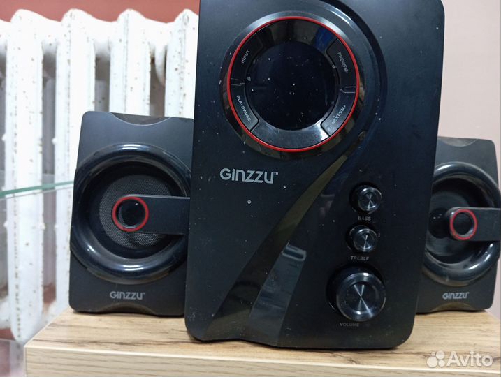 Музыкальная колонка с блютузом