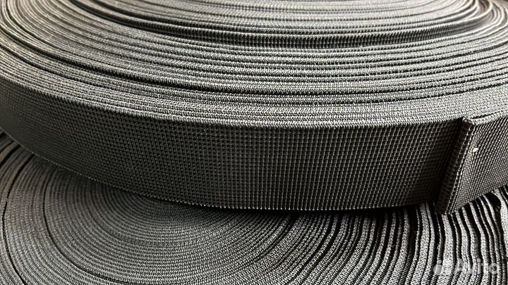 Лента резиновая мебельная черная