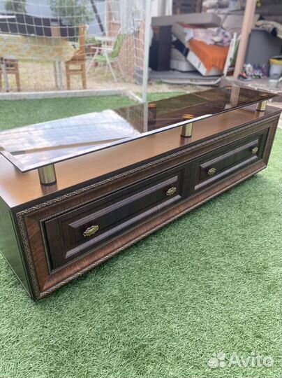 Тумба под телевизор