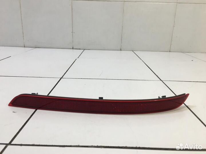 Отражатель в бампер задний правый Mercedes-Benz M