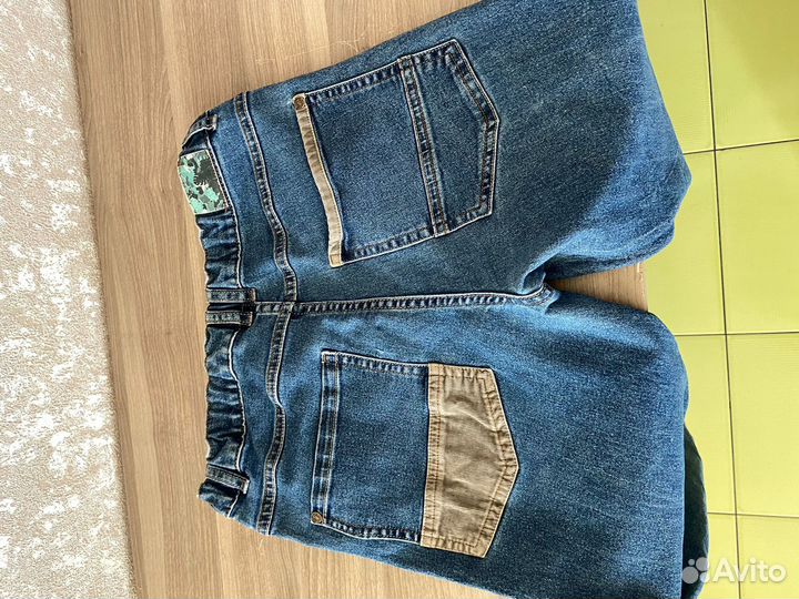 Джинсы