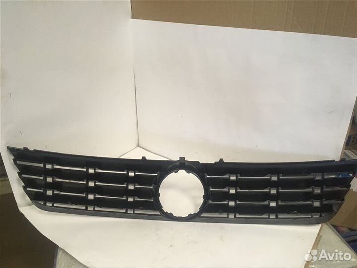 Решетка радиатора Volkswagen Passat B5 1996-2005