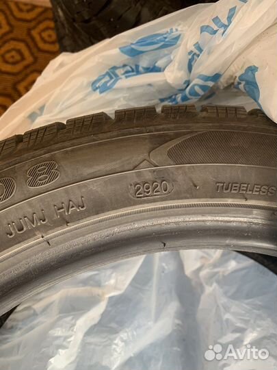 Westlake SW608 235/45 R18