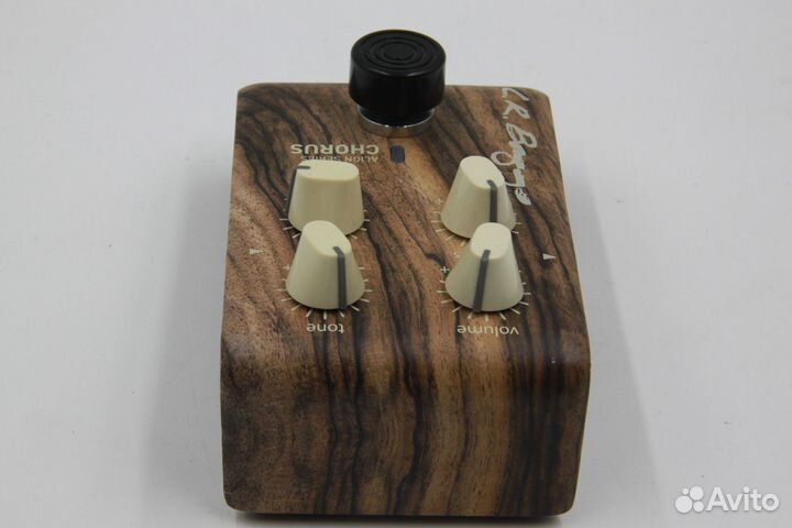 Педаль эффектов LR Baggs Align Chorus