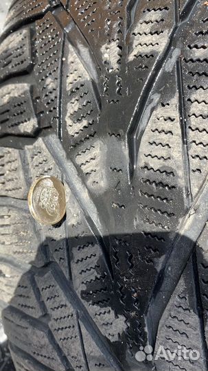 Nokian Tyres Hakkapeliitta R2 SUV 235/60 R18 107R