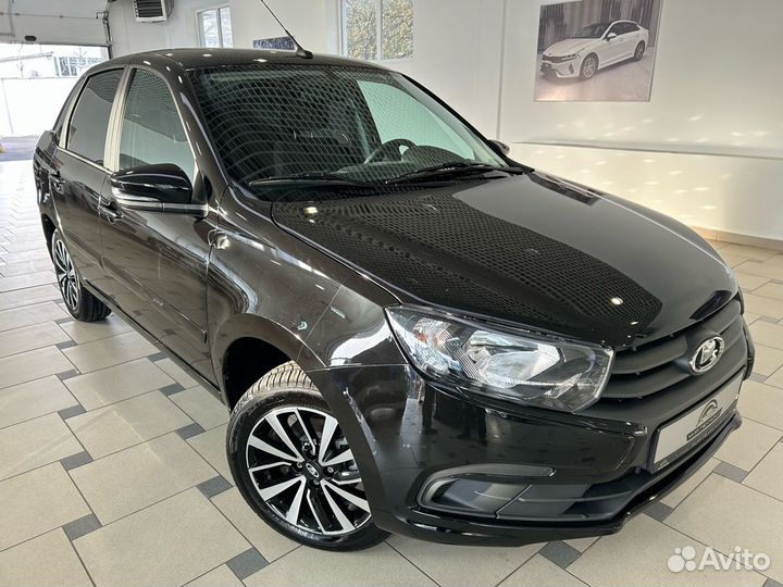 LADA Granta 1.6 МТ, 2022, 12 082 км