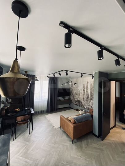 3-к. квартира, 114 м², 1/10 эт.