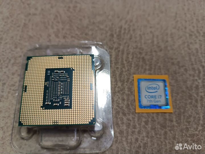 Процессор Intel Core i7 7700 (LGA 1151)