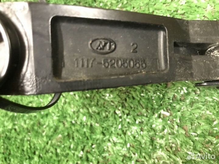 Поводки дворников LADA Kalina 2 хетчбек 11186 2014