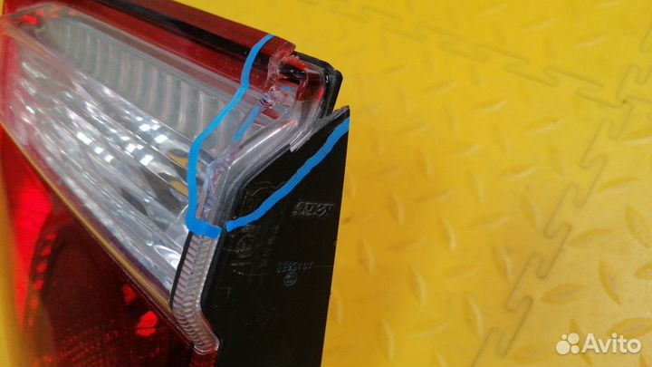 Фонарь задний Land Cruiser (200) 8159160210