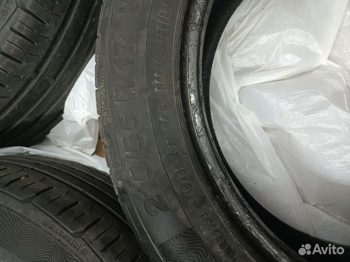 Continental ContiPremiumContact 5 215/55 R17