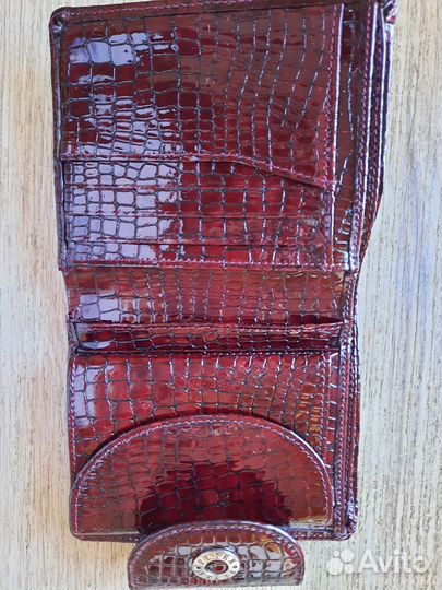 Кошелек и визитница Petek из лаковой кожи