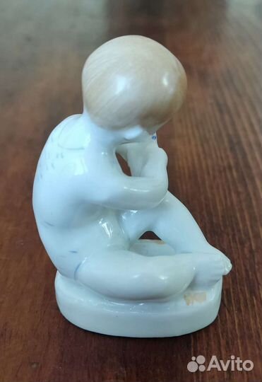 Статуэтки фарфор