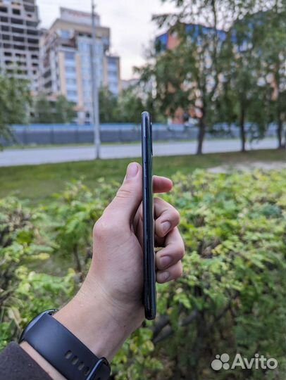 Телефон Samsung galaxy a50