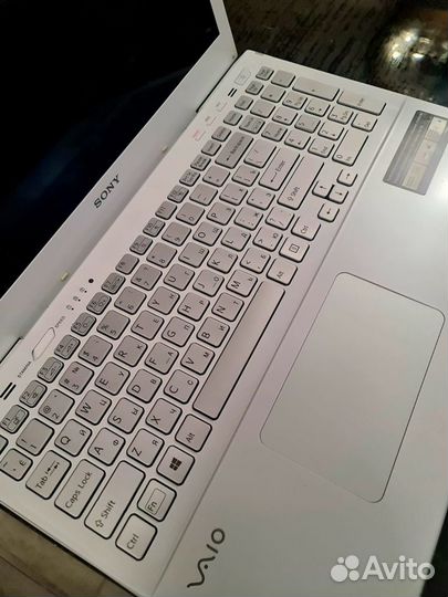 Ноутбук Sony vaio SVS1513M1R /W