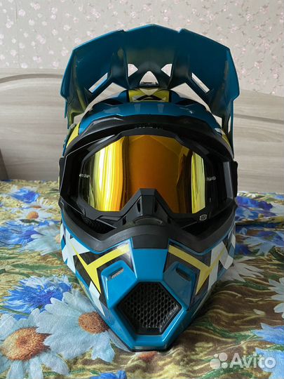 Кроссовый шлем ataki