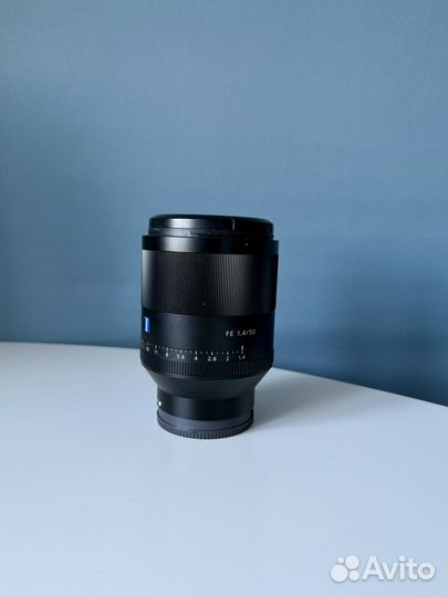 Объектив carl zeiss 50mm 1,4 Sony