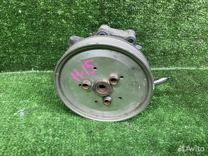 Насос гидроусилителя руля audi A6 C6 4F5 AUK 2006