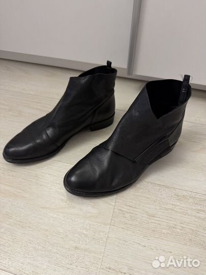 Сапоги stuart weitzman