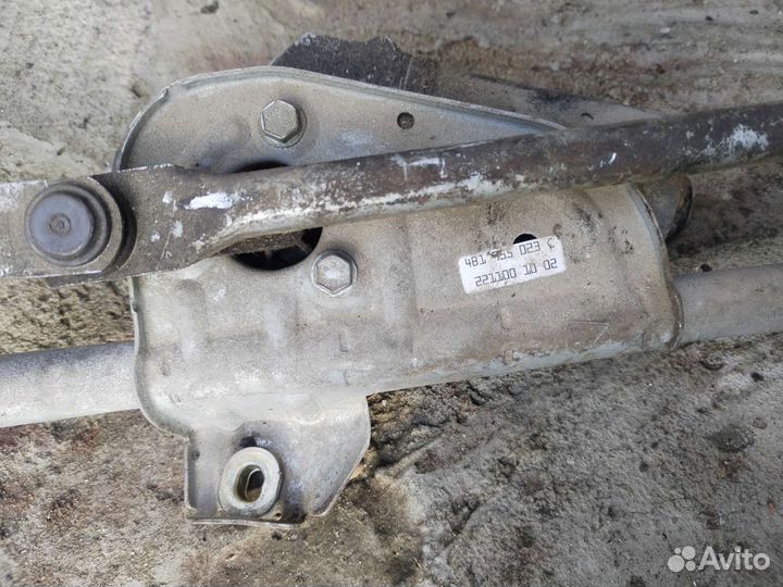 Трапеция дворников ауди А6 с5