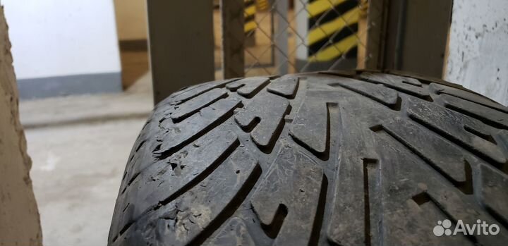 Goodyear Wrangler F1 275/40 R20 и 315/35 R20 106W