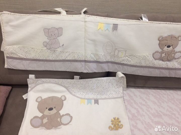 Бортики в детскую кроватку б/у