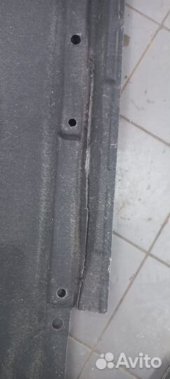 Левая облицовка днища audi A4