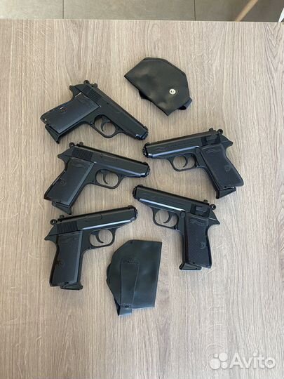 Комплект из 5 зажигалок пистолетов Вальтер
