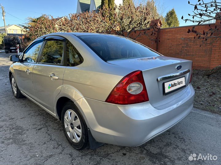 Ford Focus 1.6 МТ, 2009, 243 200 км