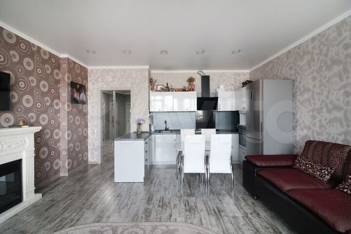 3-к. квартира, 80,7 м², 13/16 эт.