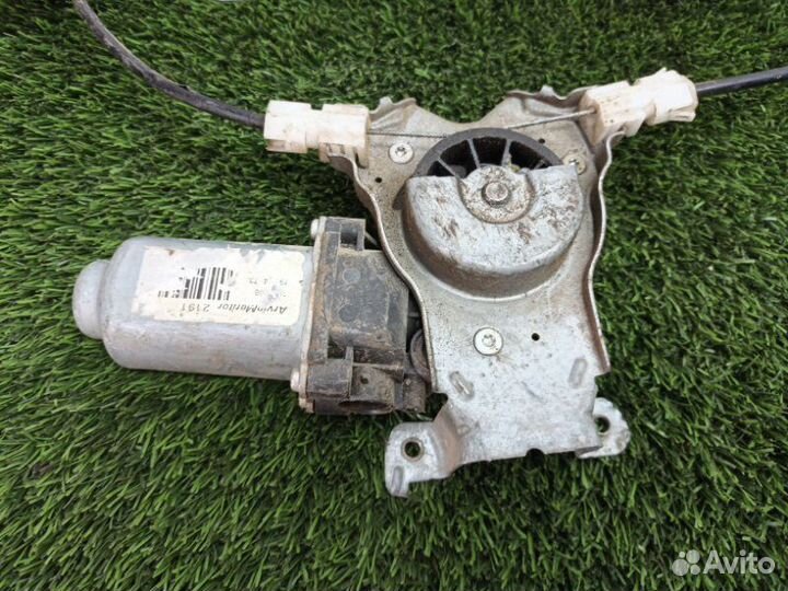 Механизм стеклоподъемника передний левый Nissan