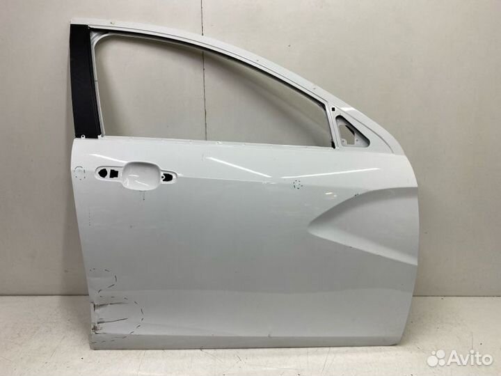 Дверь передняя правая LADA Vesta 2015