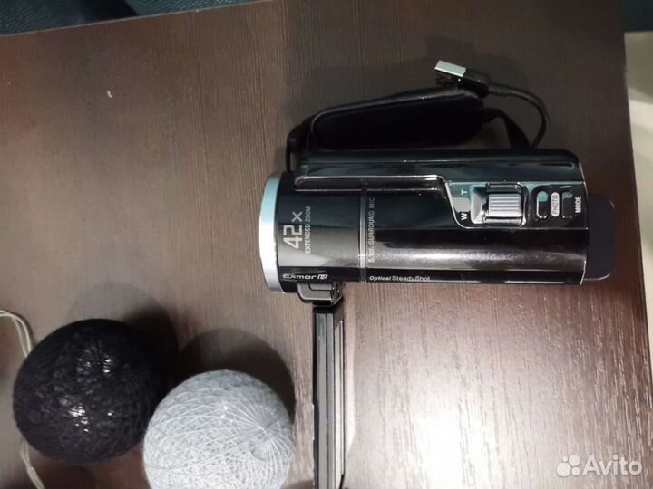 Видеокамера sony handycam