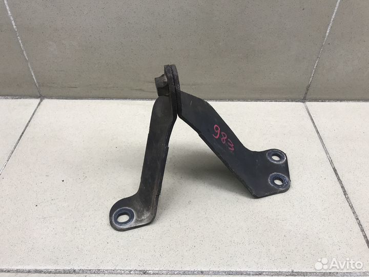 Кронштейн (сопут. товар) Outlander (GF) 2012