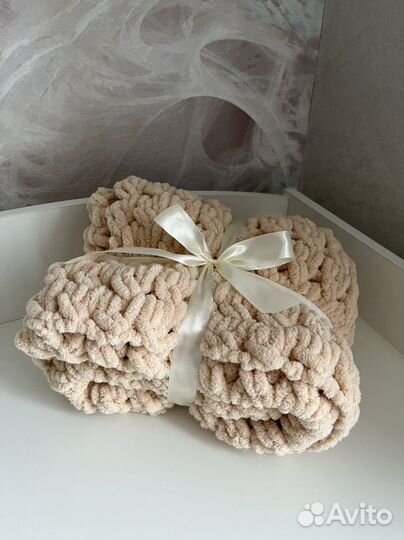 Детский плюшевый плед из пряжи Alize Puffy