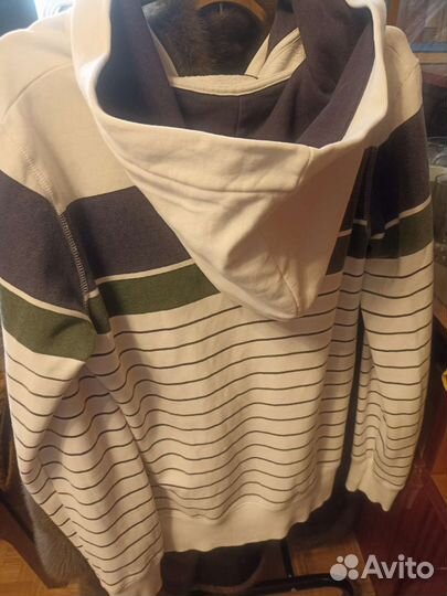 Толстовка с капюшоном на молнии