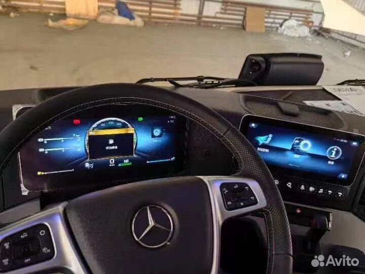 Mercedes-Benz Actros, 2023