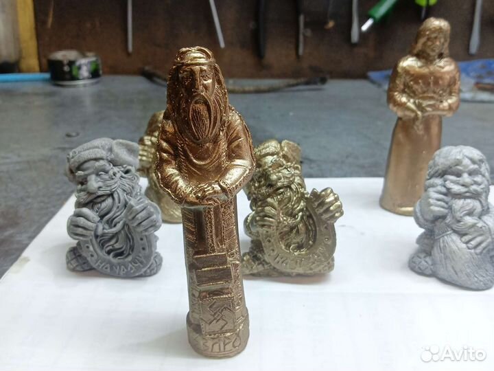 Фигурки, обереги для дома