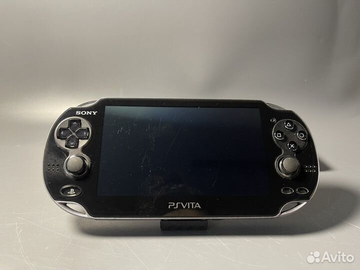 Ps Vita FAT прошитая 64GB + 26 игр